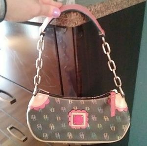 Dooney & Bourke black satchel